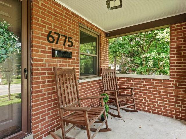 House for sale in Roselawn, Ohio