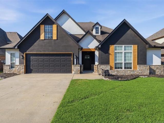 House for sale in Bixby, Oklahoma