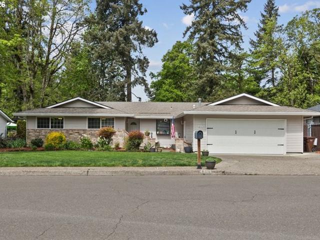 House for sale in Oregonia