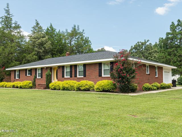 House for sale in Dublin, North Carolina