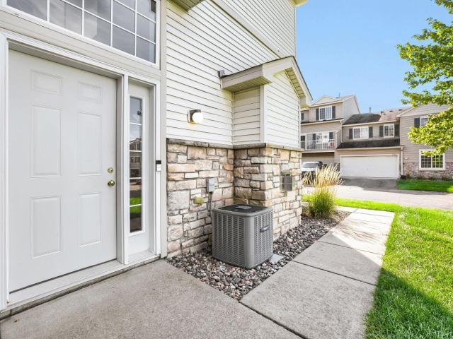 Townhouse for sale in Cottage Grove, Minnesota
