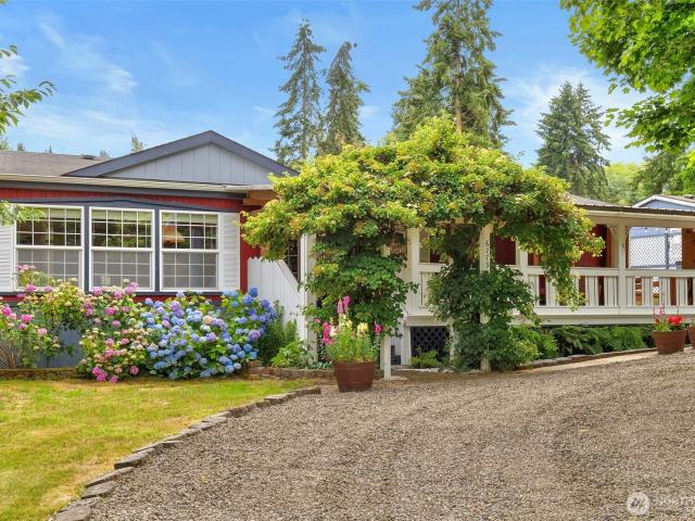 House for sale in Hansville, Washington