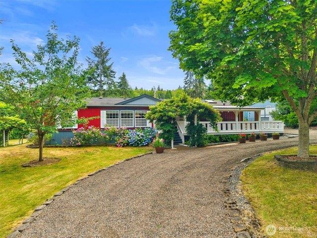 House for sale in Hansville, Washington