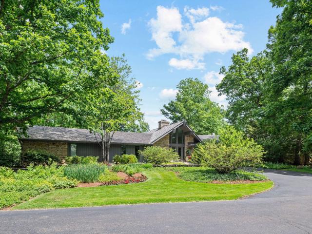 House for sale in Northbrook, Illinois