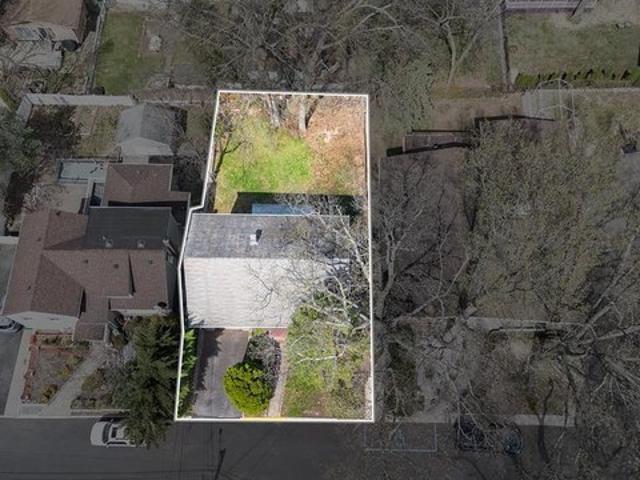 House for sale in Fairview, New Jersey
