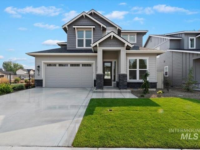 House for sale in Eagle, Idaho