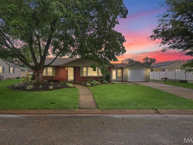 House for sale in Nashville, Illinois