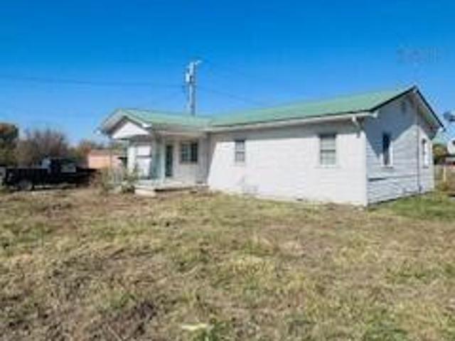 House for sale in Flemington, Missouri