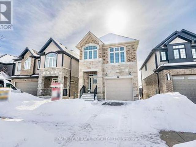 House for sale in Kitchener, Ontario