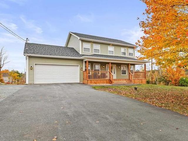 House for sale in Upper Tantallon, Nova Scotia