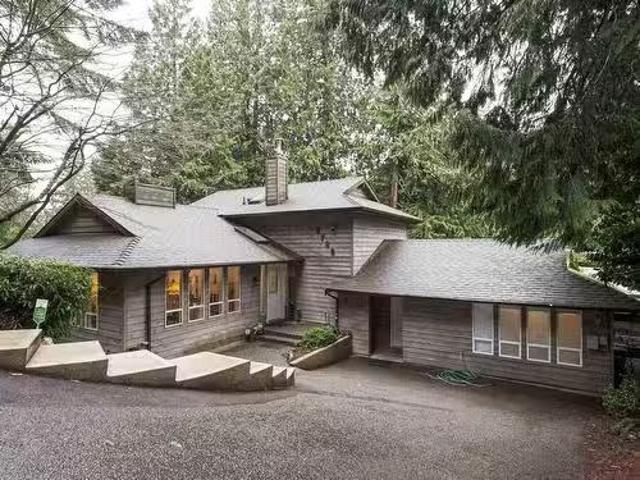 House for sale in West Vancouver, British Columbia