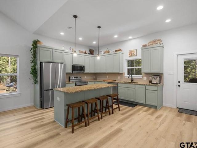 House for sale in Troup, Smith County