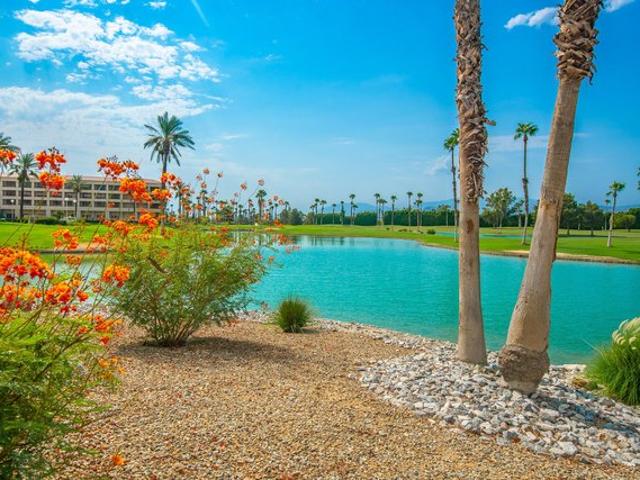 Condo for sale in Cathedral City, California