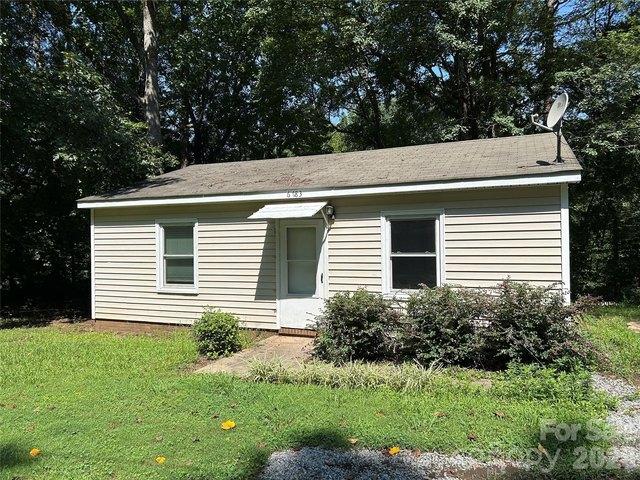 House for sale in Stanley, North Carolina