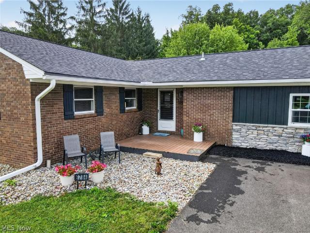 House for sale in Andover, Ohio