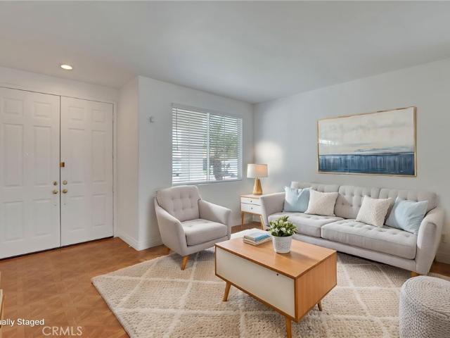 House for sale in Mira Loma, California