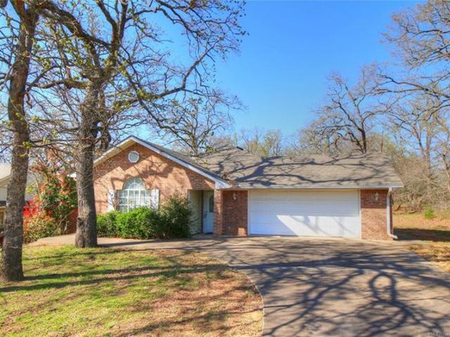 House for sale in Kingston, Oklahoma