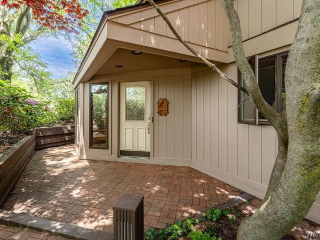 House for sale in Orchard Park, New York