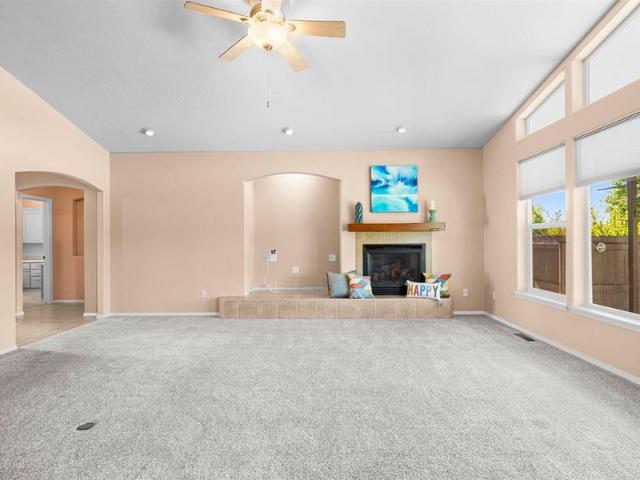 House for sale in Montrose