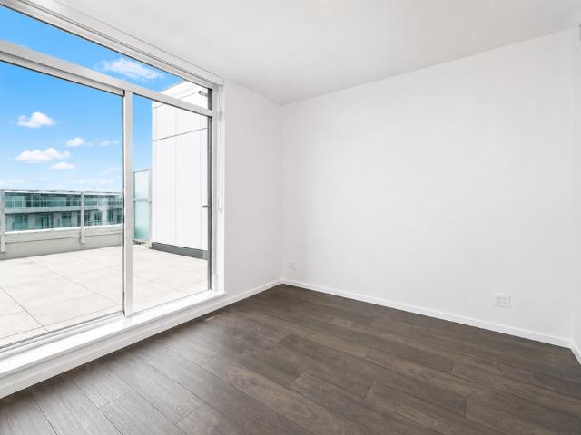 Apartment for rent in City Centre, Richmond