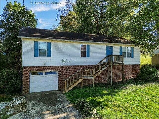 House for sale in Saddle Downs, Teays Valley