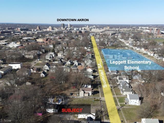House for sale in Summit, Ohio
