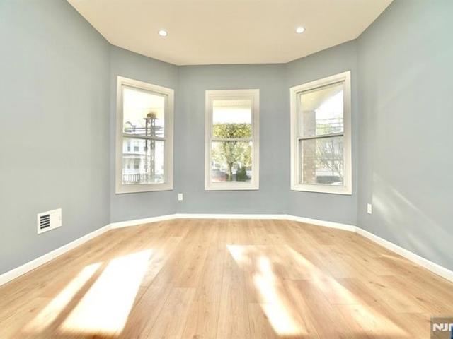 House for sale in Newark, New Jersey