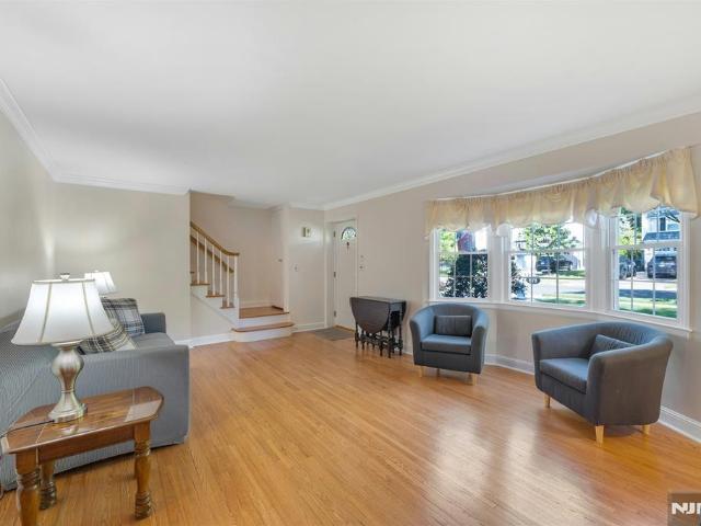 House for sale in River Edge, New Jersey