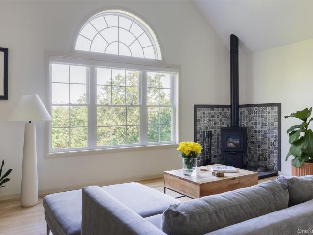 House for sale in Pleasant Valley, New York