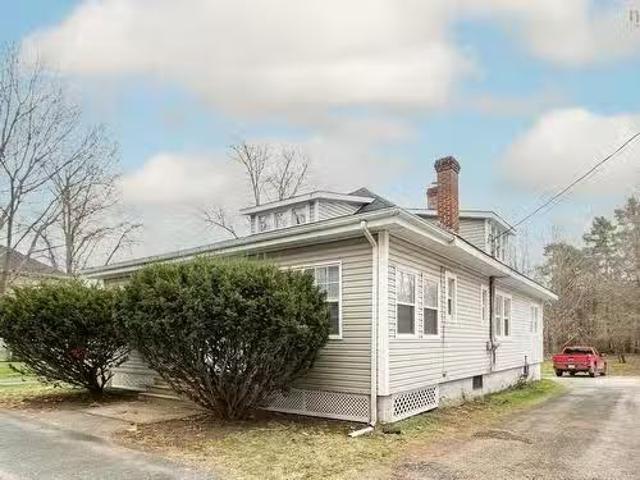 House for sale in Kentville, Nova Scotia