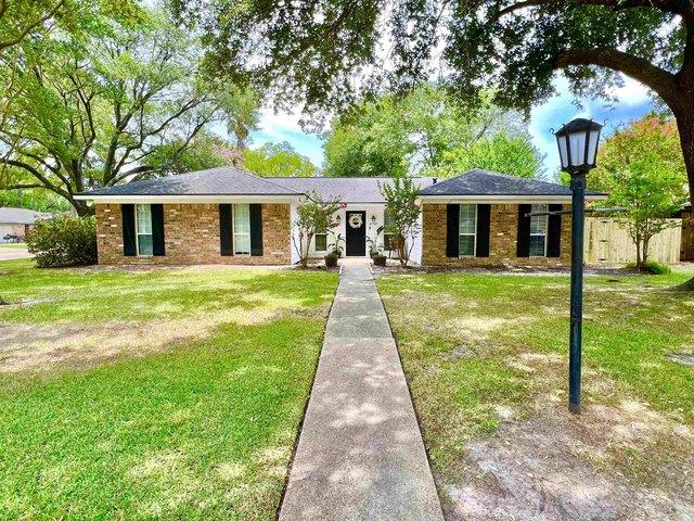 House for sale in Jefferson, Texas