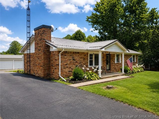 House for sale in Austin, Indiana