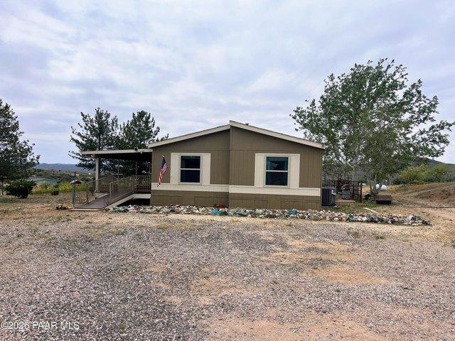 House for sale in Skull Valley, Arizona