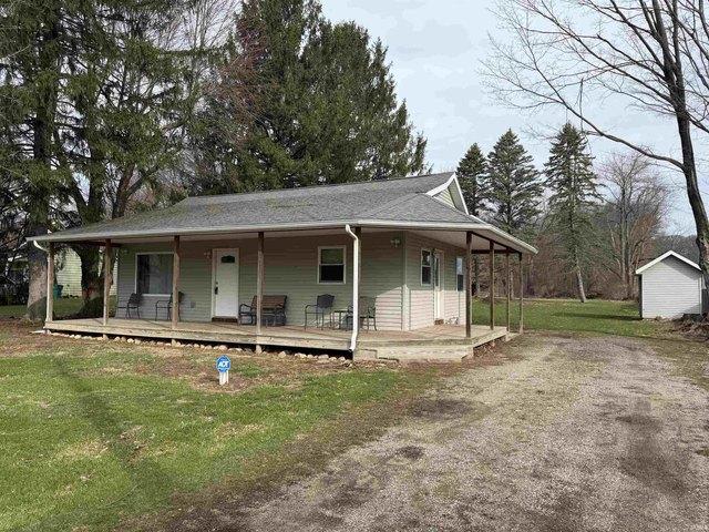 House for sale in Lakeville, Indiana