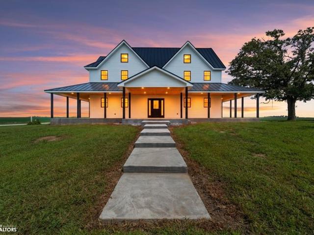 House for sale in Nevada, Story County