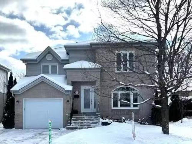 House for sale in Longueuil, Quebec