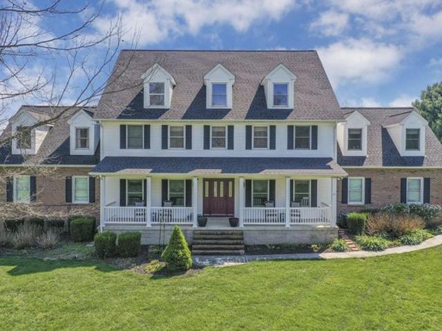 House for sale in Fairfield, Ohio