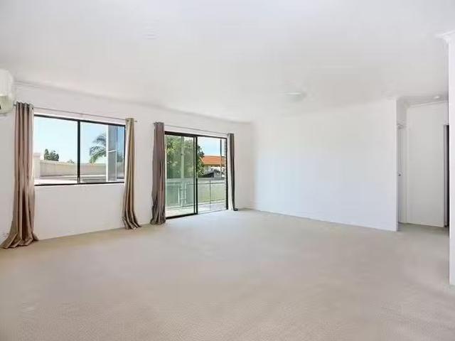Apartment for rent in Toombul, Queensland