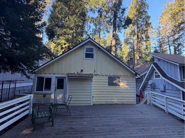 House for sale in Cedarpines Park, California