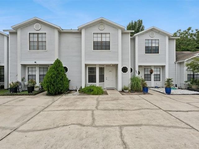 Townhouse for sale in Altamonte Springs, Florida