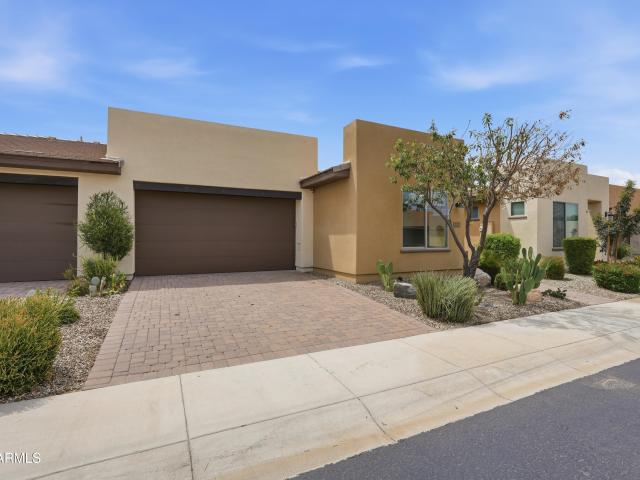 Townhouse for sale in Queen Creek, Arizona