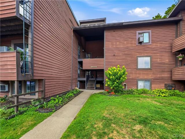 Condo for sale in New York