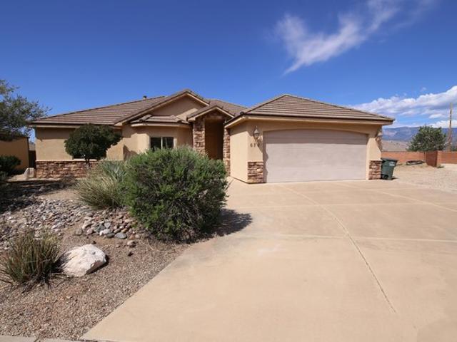 House for sale in La Verkin, Washington County