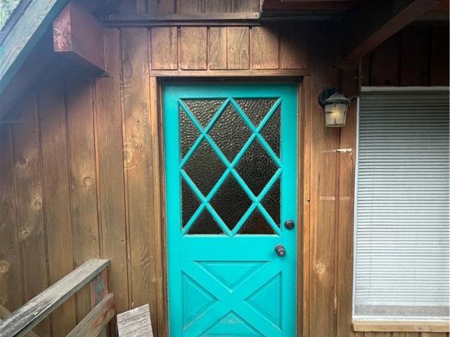 House for sale in Cedar Glen, California
