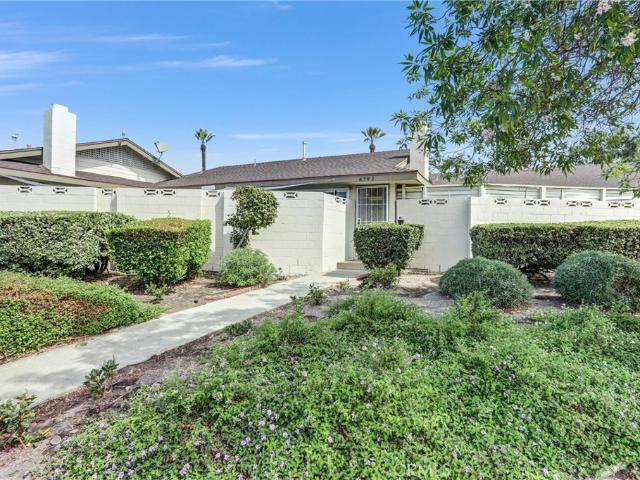 Condo for sale in Claremont, California