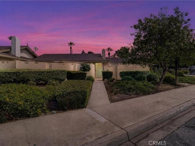 Condo for sale in Claremont, California
