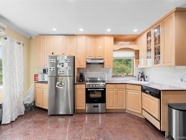 House for sale in Queens, Arverne