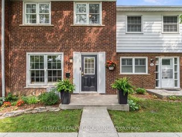 Townhouse for sale in Arva, Ontario