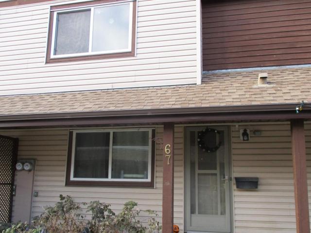 Townhouse for sale in Wedgewood, Alberta