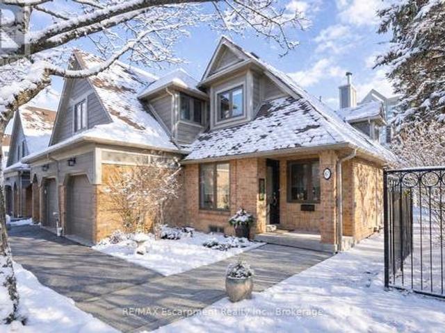 Townhouse for sale in Mississauga, Ontario